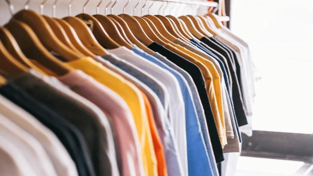 From Racks to Riches How College Students Are Turning Thrift Finds into Income