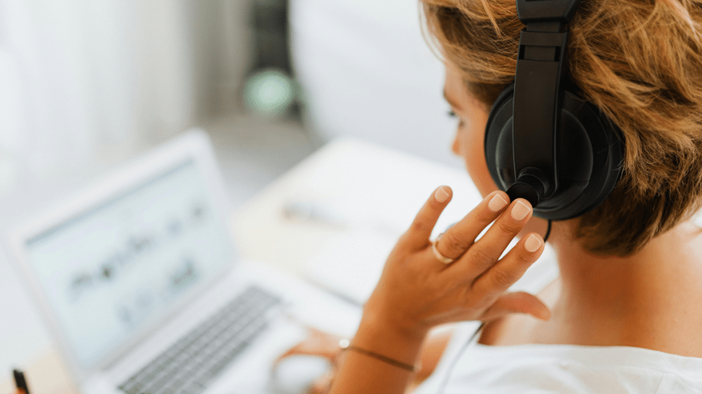 Never Stumble on a Customer Call Again. Real-Time AI Help Is Here!