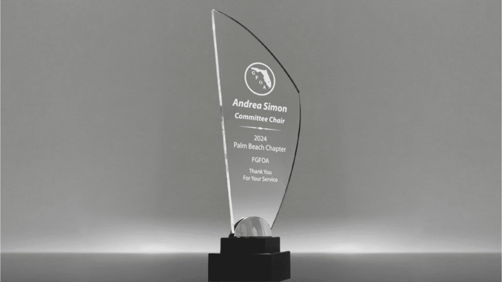 Trends in Acrylic Award Designs You’ll See This Year