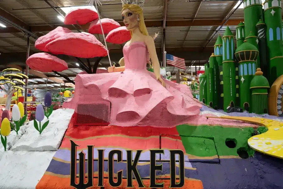 Wicked Rose Parade Float: A Marketing Marvel at Rose Parade Wicked Rose Parade Float: A Marketing Marvel at Rose Parade