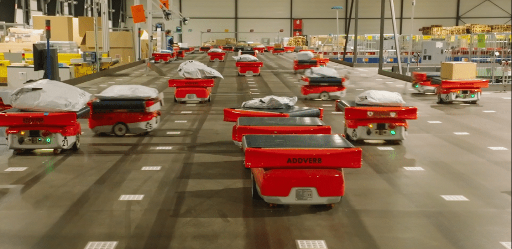 Image 1 of How Advanced Automated Material Handling Enables Faster E-Commerce Fulfillment