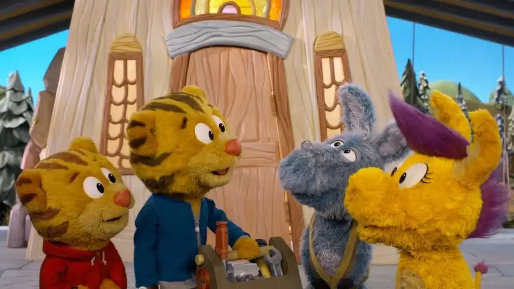 Donkey Hodie Daniel Tiger Crossover: PBS Kids' Daniel Tiger Crossover
