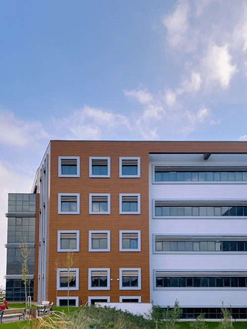 Image 1 of 5 Important Benefits of Using a Commercial Property Manager