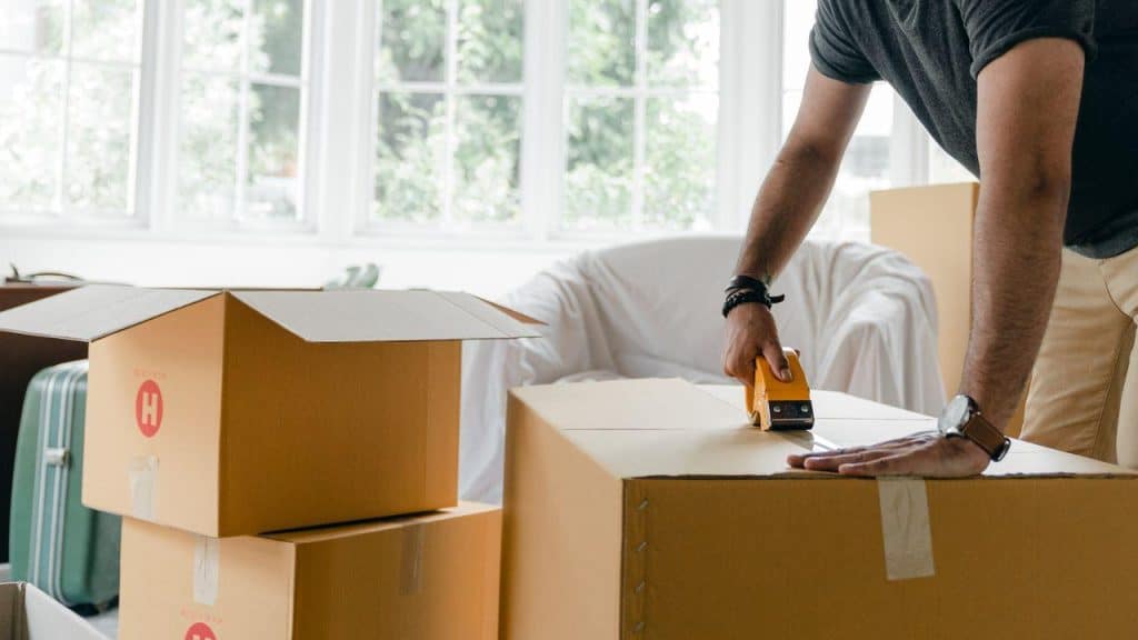 How to Get the Best Price for a Long Distance Move Image 1 of How to Get the Best Price for a Long Distance Move
