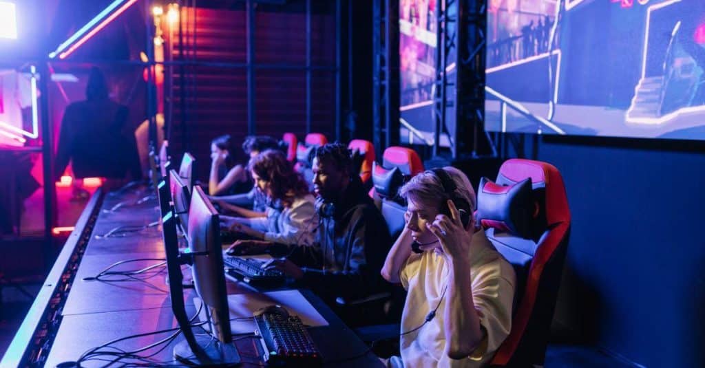 Why Online Gaming Feels Like the Future of Online Communities Image 1 of Why Online Gaming Feels Like the Future of Online Communities
