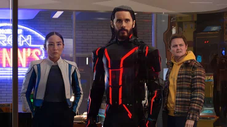 Tron Box Office: Ares Debuts at Disney Box Office Tron Box Office: Ares Debuts at Disney Box Office