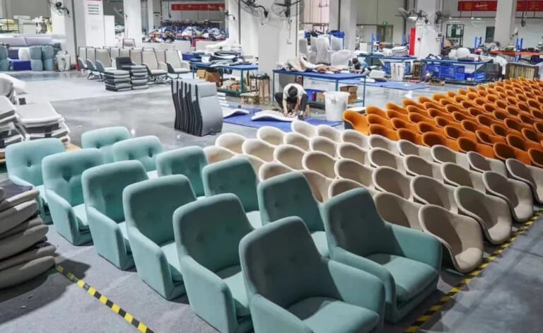 topohut furniture manufacturing